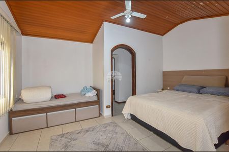 20_photo/94dce3a42f.ded5523ff743d611-ATLAS-672b4242-5bbb-4944-9943-8c42ca03e3fe.jpg de casa à venda com 6 quartos, 342m² em Santa Quiteria, Curitiba