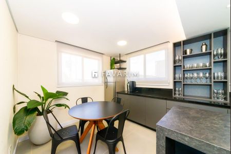 3_photo/94dce3a433.25c67e38bf5c4d22-ATLAS-084e8d9c-248a-4f54-b103-ddc369ce25b1.jpg de apartamento à venda com 1 quarto, 33m² em Santa Quiteria, Curitiba