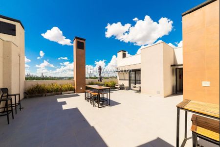 44_photo/94dce3a433.25c67e38bf5c4d22-ATLAS-8fe0aeb5-aedb-4813-a3b2-3368a893cb83.jpg de apartamento à venda com 1 quarto, 33m² em Santa Quiteria, Curitiba