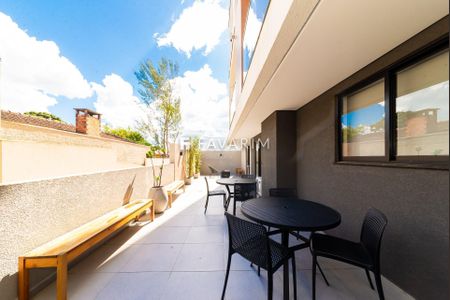 9_photo/94dce3a433.b8f932a4b8b7d538-ATLAS-a8a3697d-9b79-4f3c-95aa-d7ba78fe4422.jpg de apartamento à venda com 2 quartos, 51m² em Santa Quiteria, Curitiba