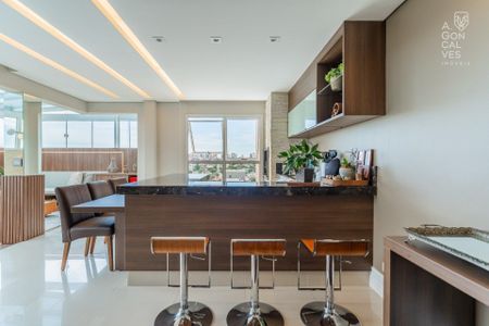 19_photo/94dce3a43d.1d7a76461d18d8fb-ATLAS-aaccf04f-6027-478e-8feb-cc2f2effaf43.jpg de apartamento à venda com 3 quartos, 185m² em Santa Quiteria, Curitiba