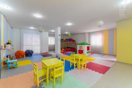 10_photo/94dce3a43d.88a389b64ec35cc9-ATLAS-7630fdd2-56cc-43c6-8f14-8dc2c0f2482f.jpg de apartamento à venda com 3 quartos, 173m² em Santa Quiteria, Curitiba