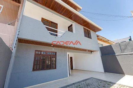 2_photo/94dce3a459.d7a91d1757fec3a4-ATLAS-2aa4f4cf-409c-4a07-8c8d-cb75f0e90b32.jpg de casa à venda com 3 quartos, 165m² em Santa Quiteria, Curitiba