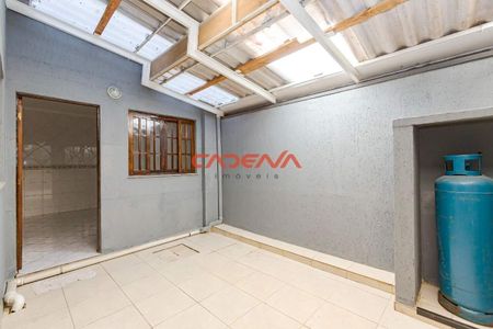 16_photo/94dce3a459.d7a91d1757fec3a4-ATLAS-901b5d34-4174-4898-9153-e70154bcd392.jpg de casa à venda com 3 quartos, 165m² em Santa Quiteria, Curitiba