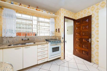 7_photo/94dce3a481.d70948cd37f6cfc6-ATLAS-6bc08e25-0b41-4741-84e1-c4ae768fad9d.jpg de casa à venda com 4 quartos, 218m² em Santa Quiteria, Curitiba