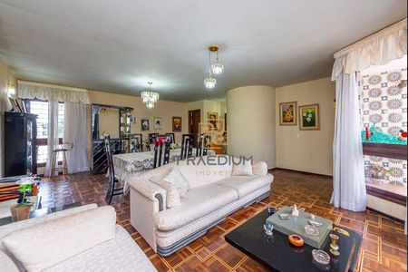 1_photo/94dce3a481.d70948cd37f6cfc6-ATLAS-709babb3-e3fa-4790-b6b6-99227cf6bca5.jpg de casa à venda com 4 quartos, 218m² em Santa Quiteria, Curitiba