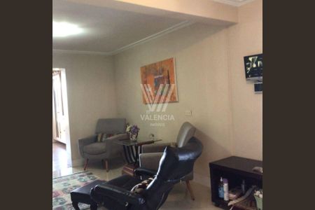 5_photo/94dce3a48b.591f4a49457a4313-ATLAS-0b5408ca-320f-472e-b96e-134a3cc0cbaa.jpg de casa à venda com 6 quartos, 450m² em Santa Quiteria, Curitiba