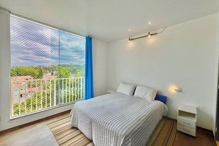 5_photo/94dce3a4f7.967bb43d6f31e30b-ATLAS-199f7aef-7fc5-4348-a4c8-2f6831bff011.jpg de casa à venda com 10 quartos, 400m² em Santa Quiteria, Curitiba