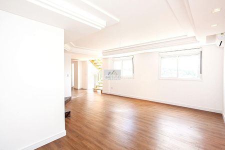 9_photo/94dce3a5a5.85bd9762b735a316-ATLAS-8aa51ec6-1f0e-4bf7-ae49-9a1453bd24eb.jpg de apartamento à venda com 4 quartos, 439m² em Santa Quiteria, Curitiba