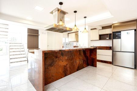 9_photo/94dce3a5a5.85bd9762b735a316-ATLAS-bfedb794-fb98-4f6d-b4ea-3eaa36365c46.jpg de apartamento à venda com 4 quartos, 439m² em Santa Quiteria, Curitiba