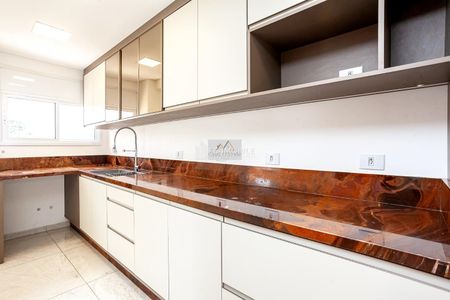 17_photo/94dce3a5a5.85bd9762b735a316-ATLAS-c3a7bed5-42d3-49e3-adba-a8cd9f231764.jpg de apartamento à venda com 4 quartos, 439m² em Santa Quiteria, Curitiba