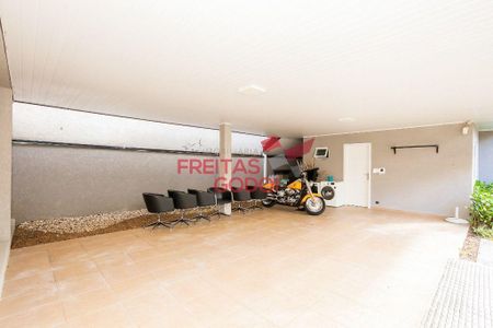 6_photo/94dce3a613.c0629289d10bc85d-ATLAS-33dbf206-b74f-4c66-a0c7-34fe8c1818f5.jpg de casa à venda com 3 quartos, 330m² em Santa Quiteria, Curitiba