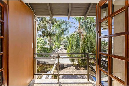 22_photo/94dce3a641.5967fec49d2dda6e-ATLAS-43bcf0ff-159e-411c-838f-c55c5cd93eb2.jpg de casa à venda com 4 quartos, 270m² em Santa Quiteria, Curitiba