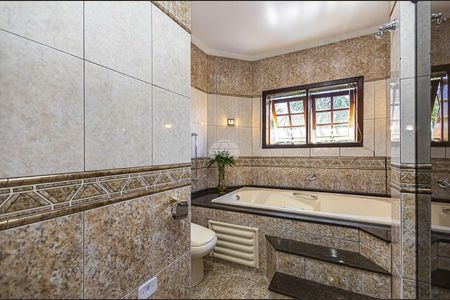 17_photo/94dce3a641.5967fec49d2dda6e-ATLAS-78e9f856-9303-4d84-beb2-beef0e14abb4.jpg de casa à venda com 4 quartos, 270m² em Santa Quiteria, Curitiba