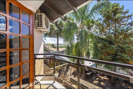 16_photo/94dce3a641.5967fec49d2dda6e-ATLAS-dc95358f-ed39-48bf-abda-383c8bdb4721.jpg de casa à venda com 4 quartos, 270m² em Santa Quiteria, Curitiba