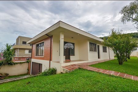 4_photo/94dce3a6f3.e9bc35269128f7e8-ATLAS-bf42df0e-4169-402e-919a-dd1cfdb729ff.jpg de casa à venda com 4 quartos, 211m² em Santa Quiteria, Curitiba