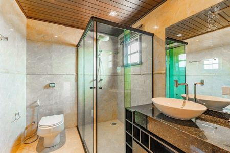 20_photo/94dce3a711.ae4f0b326a13d360-ATLAS-a5fb2df4-884f-4306-a628-4e08bd1aaba5.jpg de casa à venda com 3 quartos, 400m² em Santa Quiteria, Curitiba