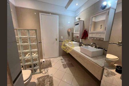 11_photo/94dce3a75b.777899b2c09bdc5f-ATLAS-a8c42c30-61c9-418b-9303-fa137e41d3b2.jpg de casa para alugar com 5 quartos, 400m² em Santa Quiteria, Curitiba