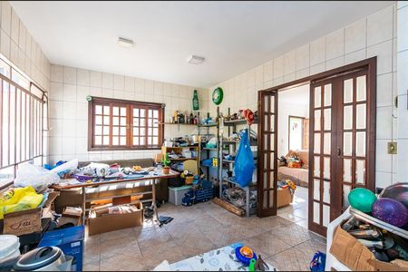 18_photo/94dce3a8a5.0ab899d0b3eed57e-ATLAS-7b116e12-a150-4493-90ae-7345b3cbf705.jpg de casa à venda com 3 quartos, 300m² em Santa Quiteria, Curitiba