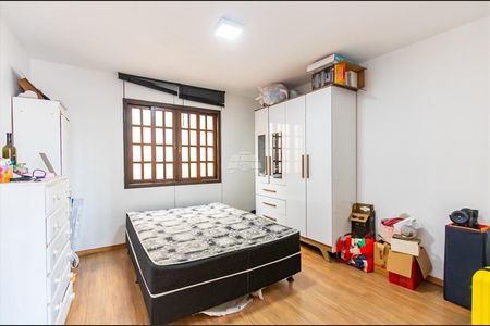 23_photo/94dce3a8a5.0ab899d0b3eed57e-ATLAS-9dbcfd2e-1142-46d1-bbce-391629ab86c9.jpg de casa à venda com 3 quartos, 300m² em Santa Quiteria, Curitiba