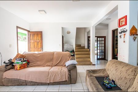 16_photo/94dce3a8a5.0ab899d0b3eed57e-ATLAS-a784fa4f-e676-4313-9671-5fac1c988195.jpg de casa à venda com 3 quartos, 300m² em Santa Quiteria, Curitiba