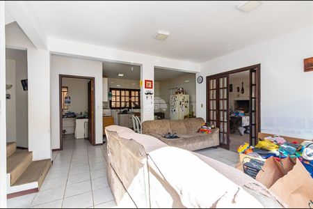 14_photo/94dce3a8a5.0ab899d0b3eed57e-ATLAS-dfda6145-674d-402c-a6b7-31b6407f090a.jpg de casa à venda com 3 quartos, 300m² em Santa Quiteria, Curitiba