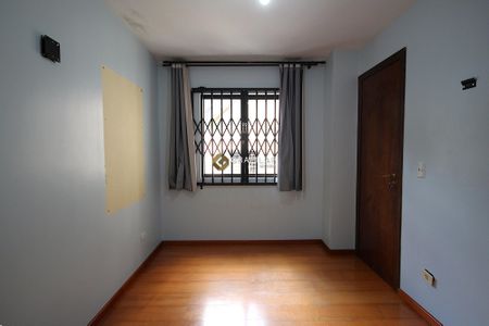 2_photo/94dce3a8bb.733df3fb414133b3-ATLAS-121229b6-a5b7-41bb-83e6-c3c8aa84dc15.jpg de casa à venda com 3 quartos, 112m² em Santa Quiteria, Curitiba