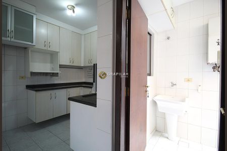 9_photo/94dce3a8bb.733df3fb414133b3-ATLAS-3a844966-c4f1-41d8-81a1-c64844a7f43b.jpg de casa à venda com 3 quartos, 112m² em Santa Quiteria, Curitiba