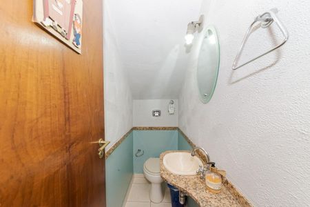 5_photo/94dce3a8bb.7dc29441a77b793f-ATLAS-2a01d135-a800-428b-a02a-a3b74cffc1e7.jpg de casa à venda com 3 quartos, 97m² em Santa Quiteria, Curitiba