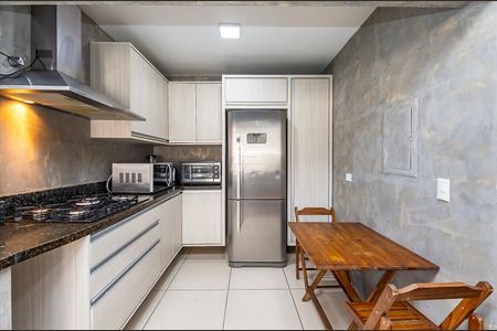 10_photo/94dce3a8bb.a6478cec8ea0f386-ATLAS-0c4b0990-6ba8-47ca-ad2f-d80d7a1eada2.jpg de casa à venda com 3 quartos, 125m² em Santa Quiteria, Curitiba