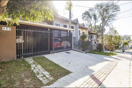 8_photo/94dce3a8bb.a6478cec8ea0f386-ATLAS-dd23b585-d396-4fb1-a834-e5d23031a83f.jpg de casa à venda com 3 quartos, 125m² em Santa Quiteria, Curitiba