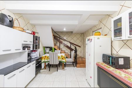 12_photo/94dce3a8e3.478be4c047dfae7d-ATLAS-049d1219-54e4-4ab6-a2d0-87434fec70fb.jpg de casa à venda com 3 quartos, 207m² em Santa Quiteria, Curitiba