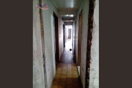 4_photo/94dce3a8ef.48d47a859cf64122-ATLAS-a3b92fa4-bed9-4166-b91b-eeebe5ac59c8.jpg de casa à venda com 3 quartos, 137m² em Santa Quiteria, Curitiba