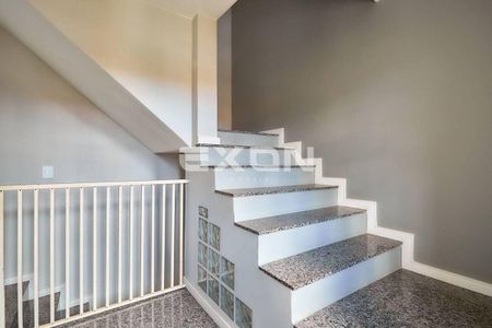 11_photo/94dce3a8f1.5a85c5bdfef41cf9-ATLAS-7234e6e8-4d1e-4728-95e1-469bbb4e1792.jpg de casa à venda com 3 quartos, 200m² em Santa Quiteria, Curitiba