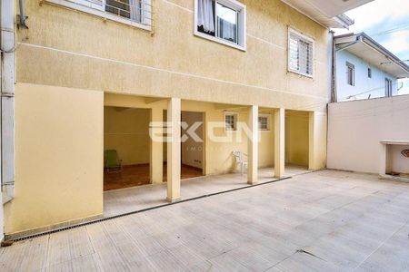 12_photo/94dce3a8f1.5a85c5bdfef41cf9-ATLAS-fe47f247-37de-45e4-8b11-8ffef29d6bef.jpg de casa à venda com 3 quartos, 200m² em Santa Quiteria, Curitiba