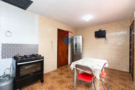 27_photo/94dce3a935.1ae718dd5b73020d-ATLAS-cc8081cf-75e7-4dde-b1db-9773952796cc.jpg de casa à venda com 3 quartos, 148m² em Santa Quiteria, Curitiba