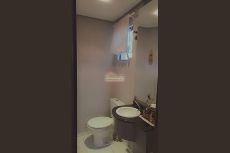 2_photo/94dce3aa8d.54b7e16fe31acf93-ATLAS-05b03221-1206-4621-beb3-5d2f14002733.jpg de casa à venda com 3 quartos, 100m² em Campo Comprido, Curitiba