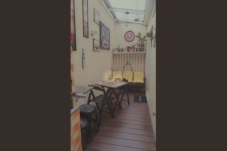 12_photo/94dce3aa8d.54b7e16fe31acf93-ATLAS-5f0ebb98-cb9b-4862-824f-255f8435c044.jpg de casa à venda com 3 quartos, 100m² em Campo Comprido, Curitiba