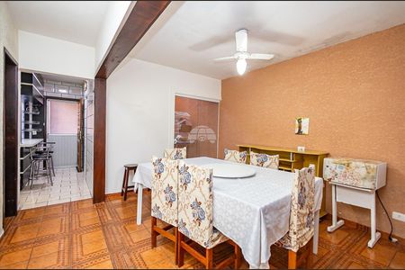 5_photo/94dce3aa8f.90bd9ce7e18c11b8-ATLAS-496d4d2e-e710-4f38-ac7f-46ca2dee4b9c.jpg de casa à venda com 3 quartos, 188m² em Campo Comprido, Curitiba