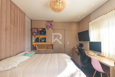 7_photo/94dce3ab27.5e5a18da4fe1f3b0-ATLAS-0a2dea13-8e71-43de-b6f8-6e1c3d4d3af2.jpg de casa à venda com 4 quartos, 401m² em Campo Comprido, Curitiba