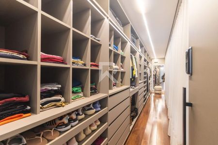 6_photo/94dce3ab27.5e5a18da4fe1f3b0-ATLAS-1e32d244-dbf3-43a8-b0a4-a54e9a582175.jpg de casa para alugar com 4 quartos, 401m² em Campo Comprido, Curitiba