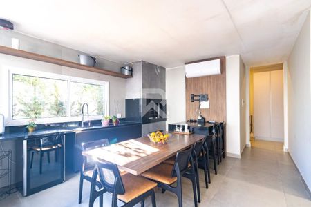 15_photo/94dce3ab27.5e5a18da4fe1f3b0-ATLAS-6f7517a4-2103-43b0-a0b3-6a074e4f7abd.jpg de casa à venda com 4 quartos, 401m² em Campo Comprido, Curitiba