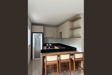 15_photo/94dce3abb3.4cea1a0b3f6bbd2f-ATLAS-3b08a514-4540-4e44-86da-b1114d06bb3c.jpg de casa à venda com 3 quartos, 110m² em Campo Comprido, Curitiba