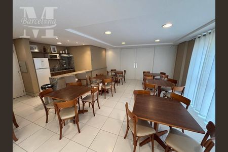 11_photo/94dce3ac57.04f65ae1fbc2345f-ATLAS-338aced1-a48a-4b85-8e39-604b2bdd45c9.jpg de apartamento para alugar com 2 quartos, 53m² em Santa Quiteria, Curitiba