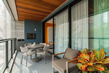 2_photo/94dce3ad41.10042e256b6abacf-ATLAS-073b1a70-ee75-4528-8e6d-eb1761f64fb2.jpg de apartamento à venda com 3 quartos, 164m² em Campo Comprido, Curitiba