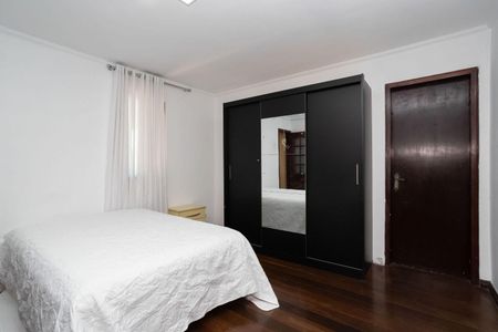 34_photo/94dce3af03.97484f792a469e2d-ATLAS-22ccd4f4-d048-4a77-a916-cb15dcf2e37f.jpg de casa à venda com 4 quartos, 300m² em Santa Quiteria, Curitiba