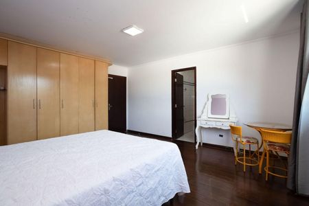 27_photo/94dce3af03.97484f792a469e2d-ATLAS-5b69c8cf-0ea5-4227-99ca-d58836df50ef.jpg de casa à venda com 4 quartos, 300m² em Santa Quiteria, Curitiba