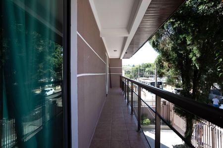 21_photo/94dce3af03.97484f792a469e2d-ATLAS-81f46e67-1c1b-408e-b9b9-bd5d780b8b87.jpg de casa à venda com 4 quartos, 300m² em Santa Quiteria, Curitiba