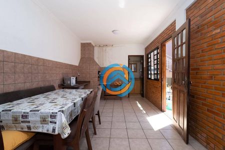 7_photo/94dce3af03.97484f792a469e2d-ATLAS-ce413e24-633f-469c-8fe9-1b55e03ddc02.jpg de casa à venda com 4 quartos, 300m² em Santa Quiteria, Curitiba