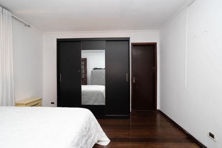 33_photo/94dce3af03.97484f792a469e2d-ATLAS-e04698e2-d311-4301-914c-b95a00666b8a.jpg de casa à venda com 4 quartos, 300m² em Santa Quiteria, Curitiba